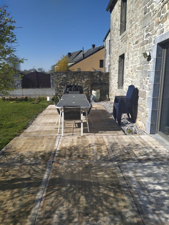 Gites Du Tellin Couvin Buitenkant foto